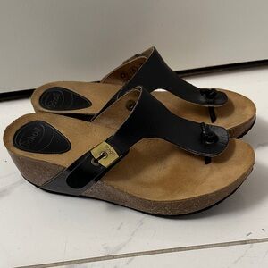 Scholl Black and Tan Women's Sandals - cork wedges